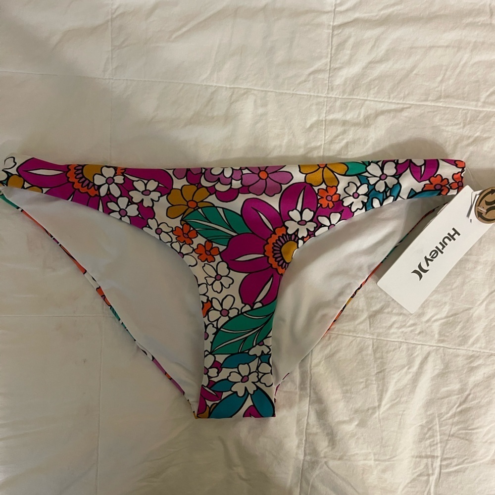 NWT Hurley Bikini Bottoms